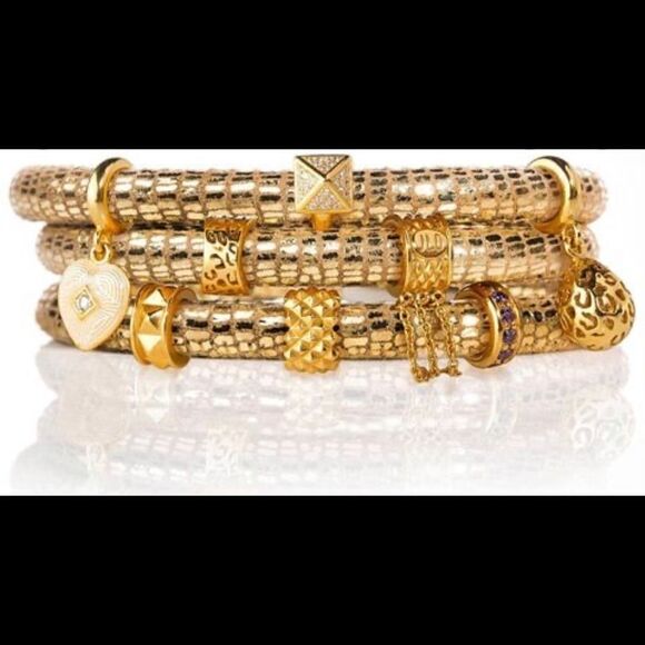 NWOT Jennifer Lopez Leather .925 Sterling Silver 18K Gold Plated Clasp Bracelet - Picture 5 of 6